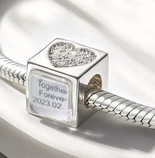 Personalised Photo Engraved Charm Cube with Diamant Heart Birthday Gifts for bridesmaid wife fiancee girlfriend best friend mothers day- Custom & Braille Jewelry-Charms