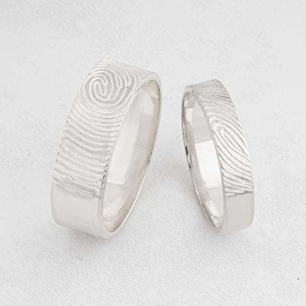 Personalised 2pc Couples Rings Set Fingerprints ,Mother's Day Gift,Birthday gift,Anniversay gift,Valentine gift,HIS & HERS,Couples Jewelry- Custom & Braille Jewelry-Bands